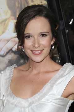 Claire Van Der Boom The Pacific