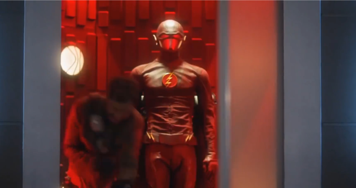 The Flash Suits Earth Prime Arrowverse Wiki Fandom - flash on roblox