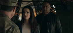 Lois and Diggle confront Sam Lane