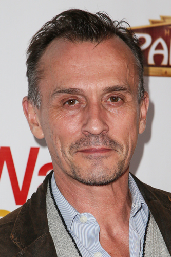 Robert Knepper