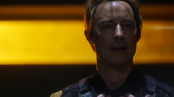 Nora says to Eobard help her