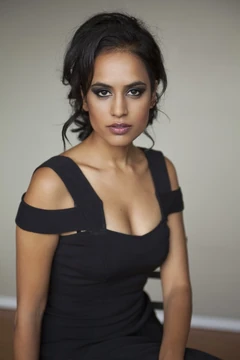Agam Darshi | Arrowverse Wiki | Fandom