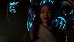 Savitar prepares to kill Iris