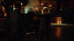 Black Canary confronts Malcolm Merlyn