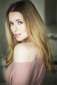 Rebecca Roberts Fox 2