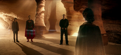 Jordan, Superman, and Tal-Rho talking to Lara's hologram