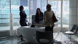 Sam meets Lena and Kara at L-Corp