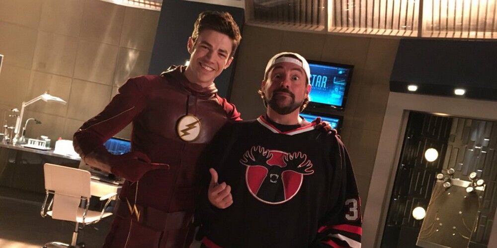 Grant-Gustin-Kevin-Smith-on-the-set-of-The-Flash-Runaway-Dinosaur.jpg
