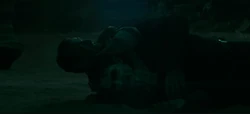 Kal-El é morto sufocado por Mitch Anderson.