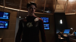 Savitar fooling Team Flash