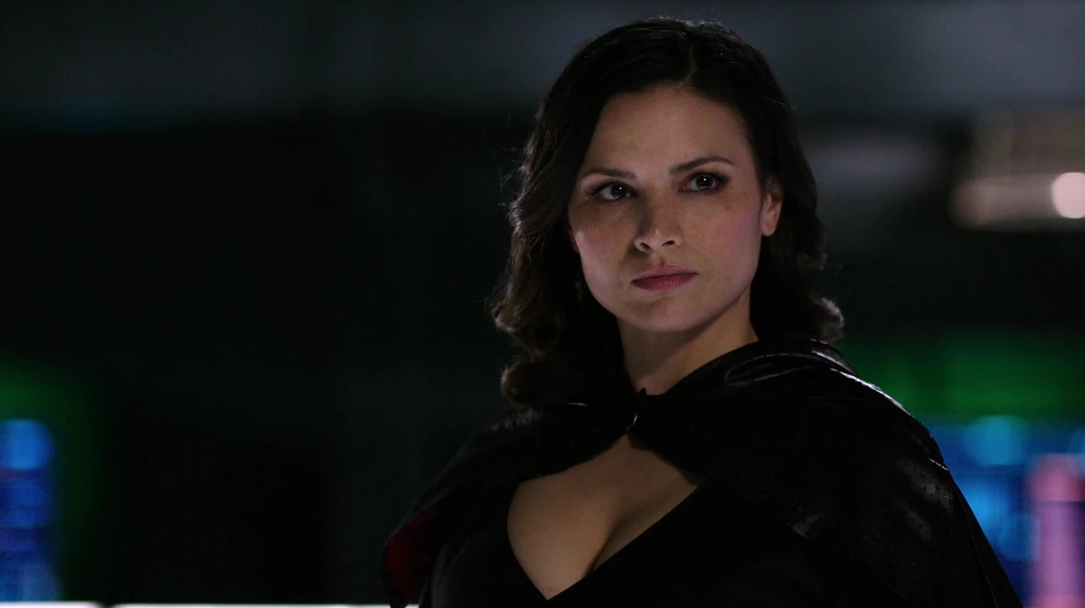 Nyssa Al Ghul Arrowverse Wiki Fandom