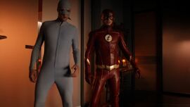 Flash&ElongatedManTraj1