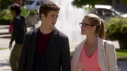 Going Rogue - Barry dando un paseo con Felicity