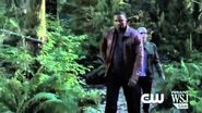 Arrow 2x01 Sneak Peek 'City Of Heroes' HD)