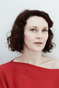 Simone Kirby.jpg