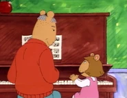 0201a 02 Piano.jpg (62 KB) "Yay!"