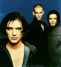 From left to right: Brian Molko, Stefan Olsdal, Steve Hewitt.