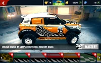 White Tires #35 on Orange Mastery race 7, level 11