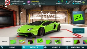A Lamborghini Aventador SuperVeloce in default green equipped with the Stock decal