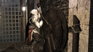 Ezio attiva un interruttore temporizzato.