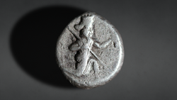 DTAG - Silver siglos depicting a Persian king