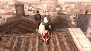 Ezio consegna quanto rubato al ladro.