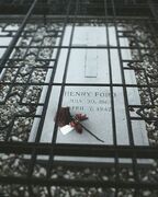 Henry Ford's tombstone