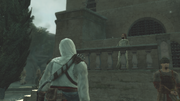 Altaïr listening to the herald