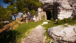 Delos-KynthosRuins-BrizoTomb