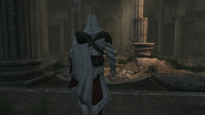Nero 2.png (2,01 MB) Ezio gaat de fonteinzaal binnen