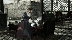 Caterina zit naast Ezio.