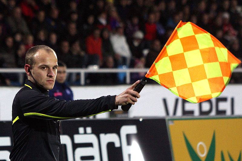 Assistant referee | Association Football Wiki | Fandom