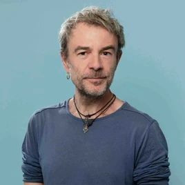 11-06-Fabrice-Caro-©F.Mantovani-Editions-GALLIMARD