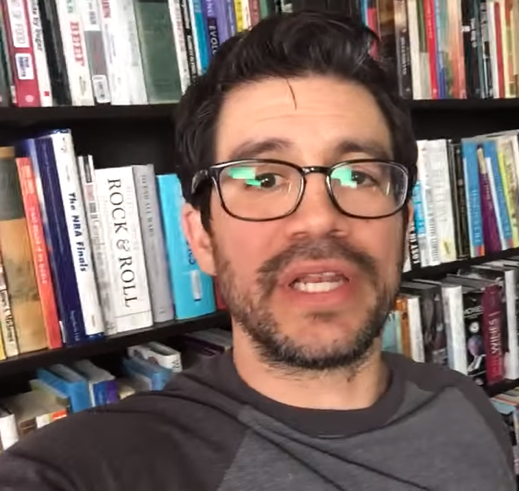 TaiLopez.png