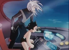 Astro helps land Pavlos's ship