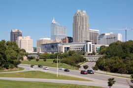 Downtown-Raleigh-from-Western-Boulevard-Overpass-20081012