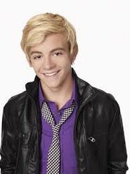 Austin Moon0