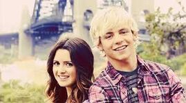 Laura Marano and Ross Lynch8