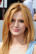 Bella Thorne9