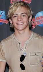 Ross Lynch1