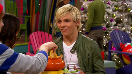 Austin & Jessie & Ally (252)