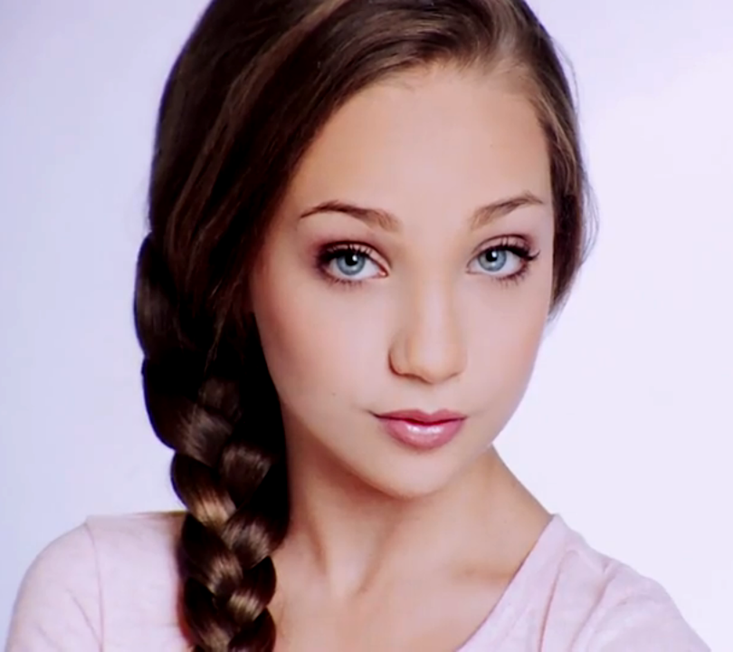 Maddie Ziegler, Austin & Ally Wiki