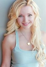 Dove Cameron2