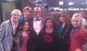 Austin & jessie & ally &jimmy star lol moment