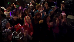 Austin & Jessie & Ally Can You Feel It (6)