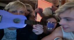 R5ustream19