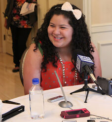 Raini-Rodriguez-raini-rodriguez-trish-31445248-406-442