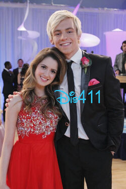austin and ally proms and promises holding hands