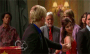 Tumblr lzxkn0oEa01rqtblfo7 250-1.gif