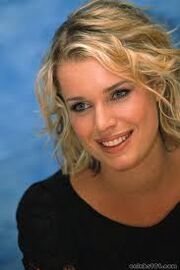 Rebecca Romijn Santos.jpg